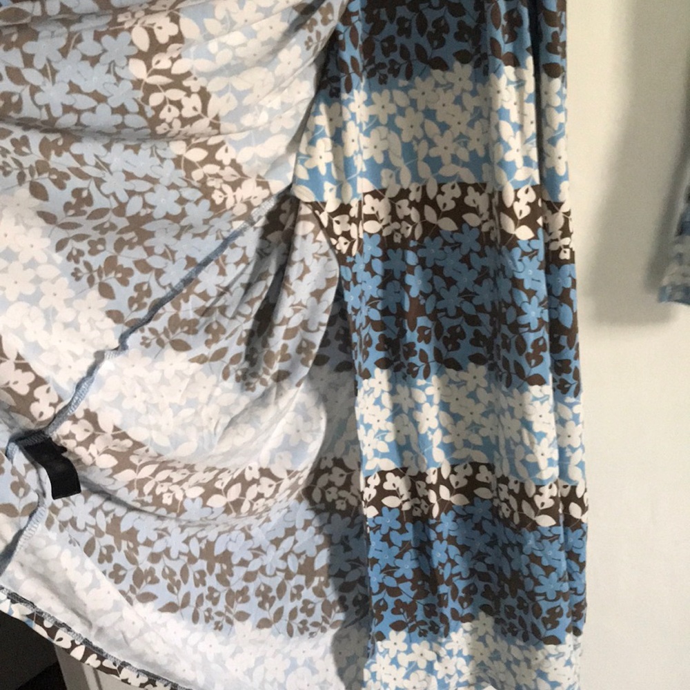 XS wrap dress - Picture 3 of 7